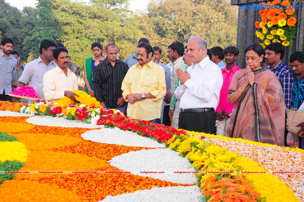 NTR Family Members Visit NTR Ghat Event hd photo