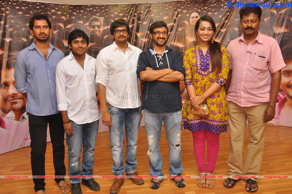 1000 Abaddalu New Press Meet Event hd photo