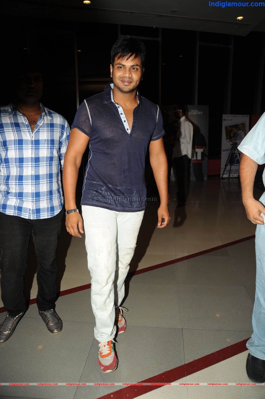 Action 3D Songs Projaction Event hd photo