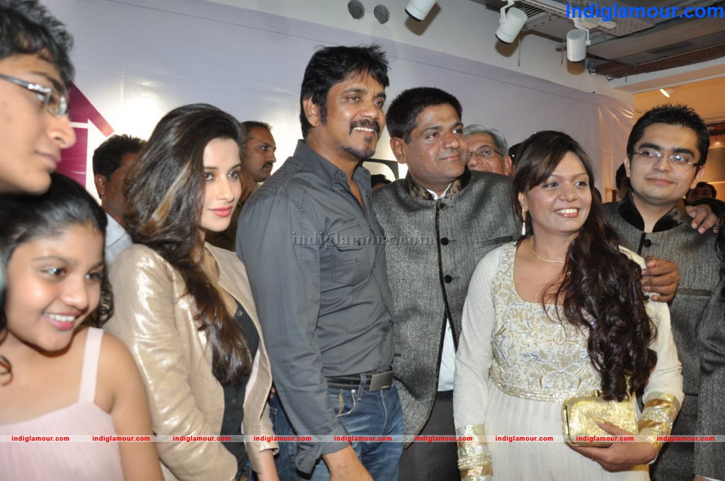 Nagarjuna Launches Home Mart Event hd photo