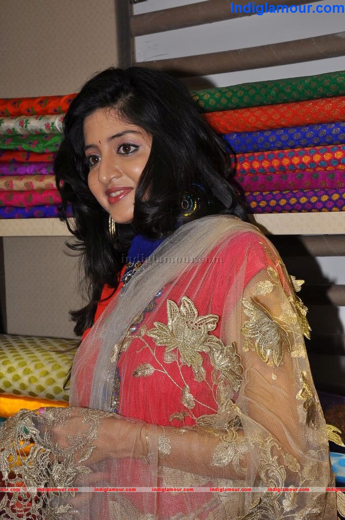 Poonam Kaur at F Studio Launch Event hd photo