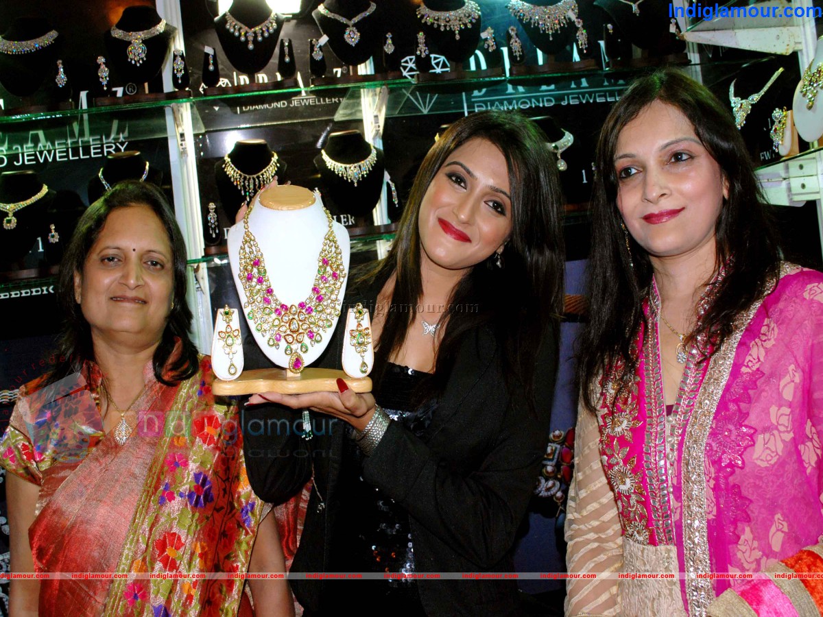 Actress Priyanka Rao Launches Desire Designer Expotion at Taj Krishna Event hd photo