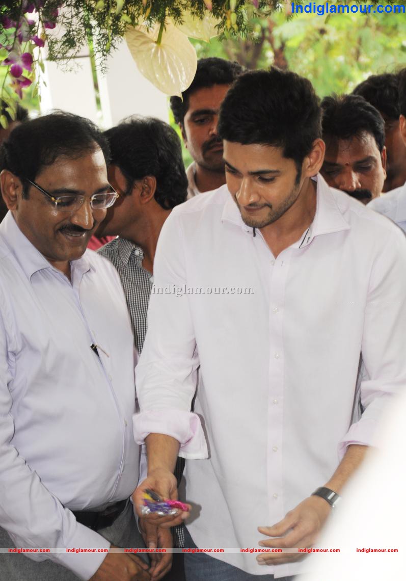Mahesh Babu at Rainbow Hospital Launch Event hd photo