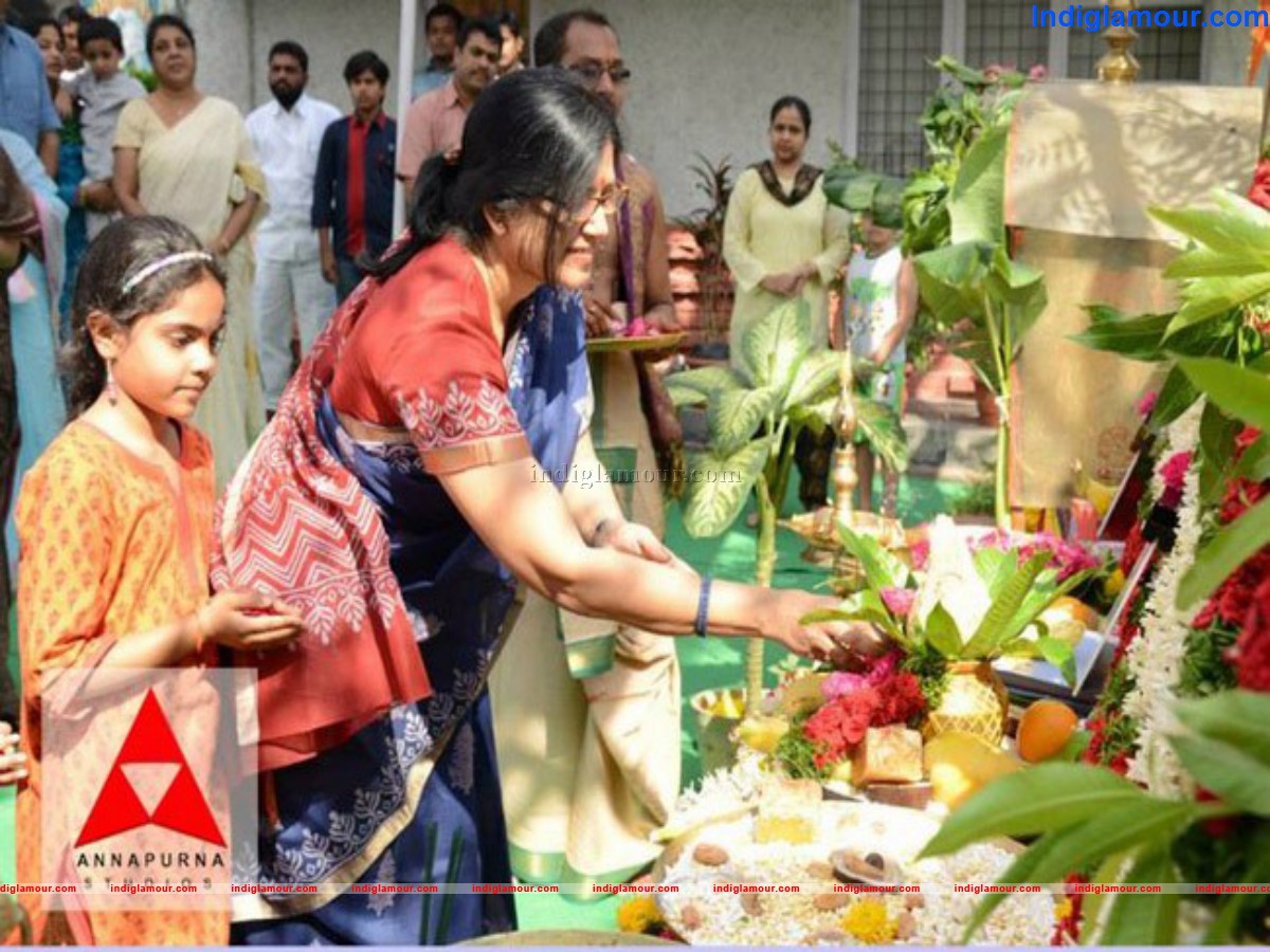 Manam Movie Opening Event hd photo