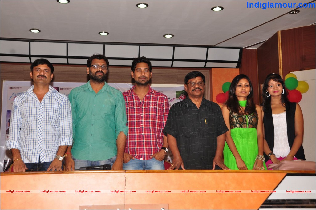 Saradaga Ammaitho Press Meet Event hd photo