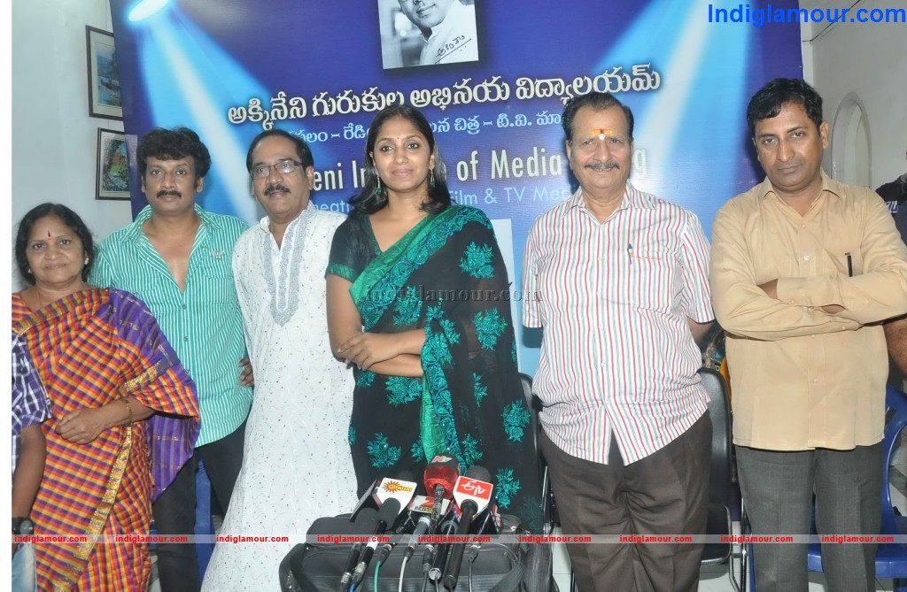 Kanyasulkam Drama Press Meet Event hd photo