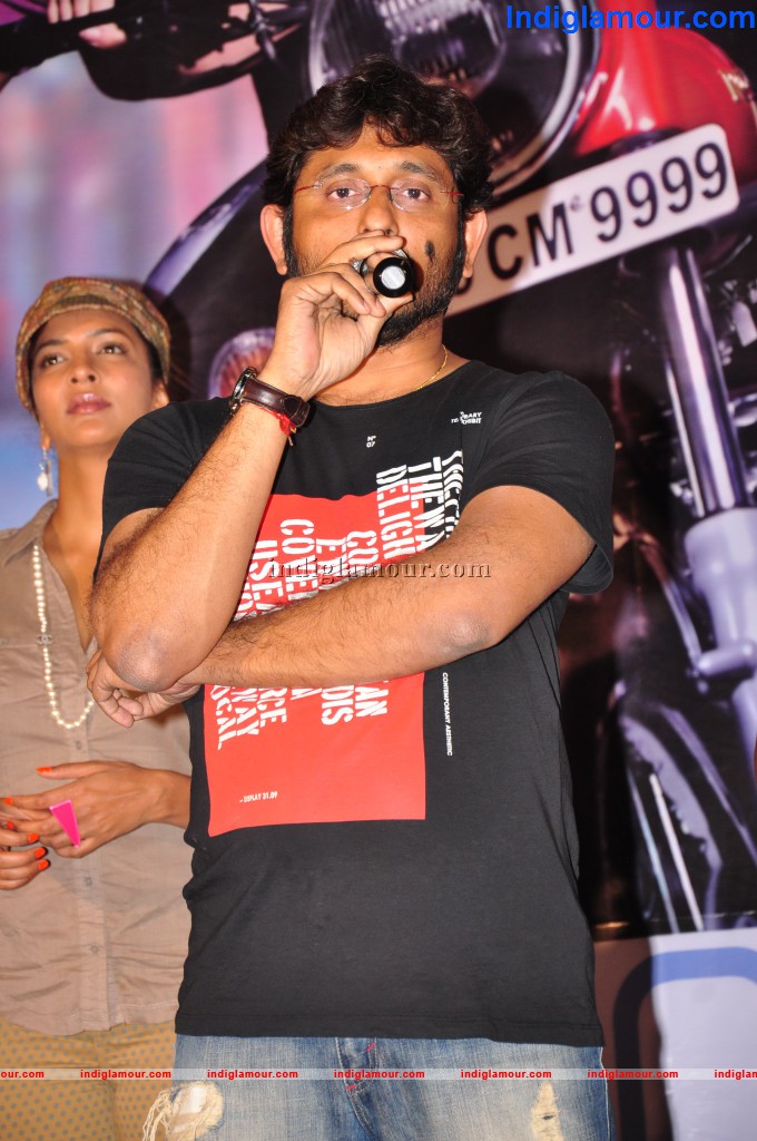 Second Hand Trailer Launch Event hd photo