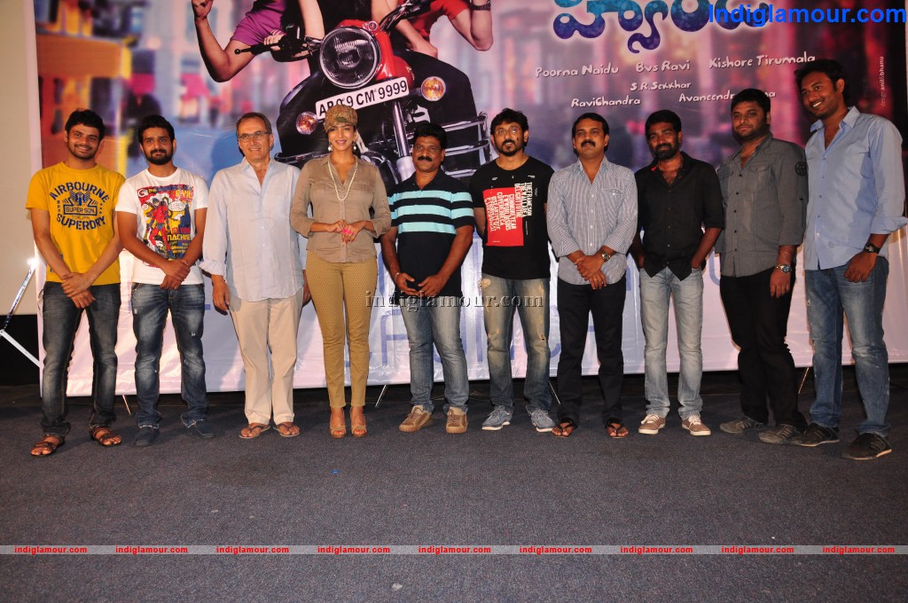 Second Hand Trailer Launch Event hd photo