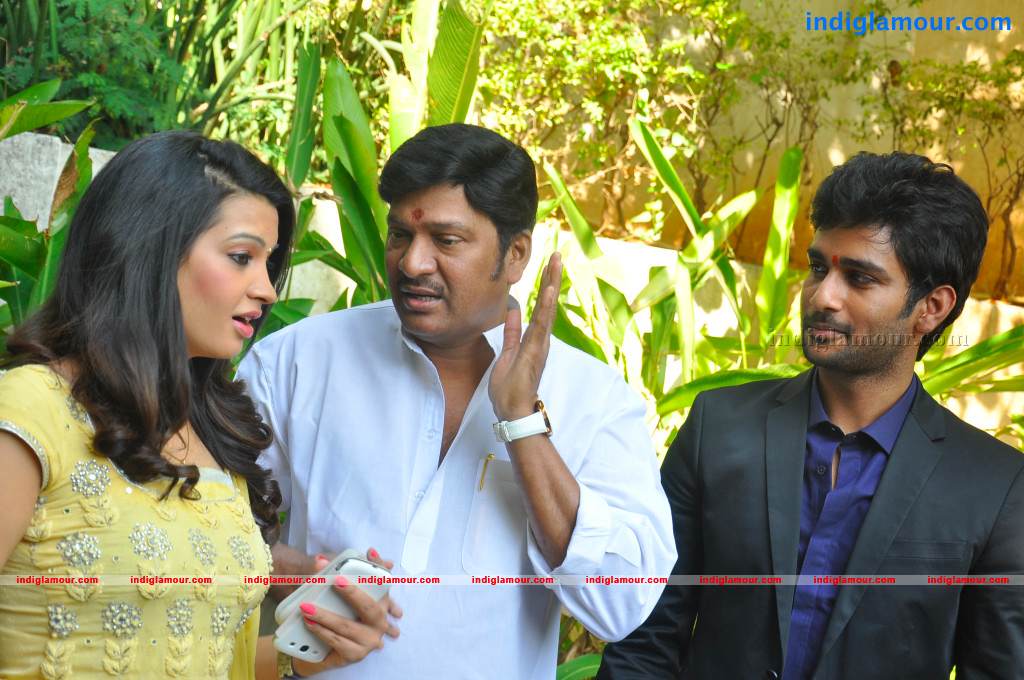 Thondi Movie Opening Event hd photo