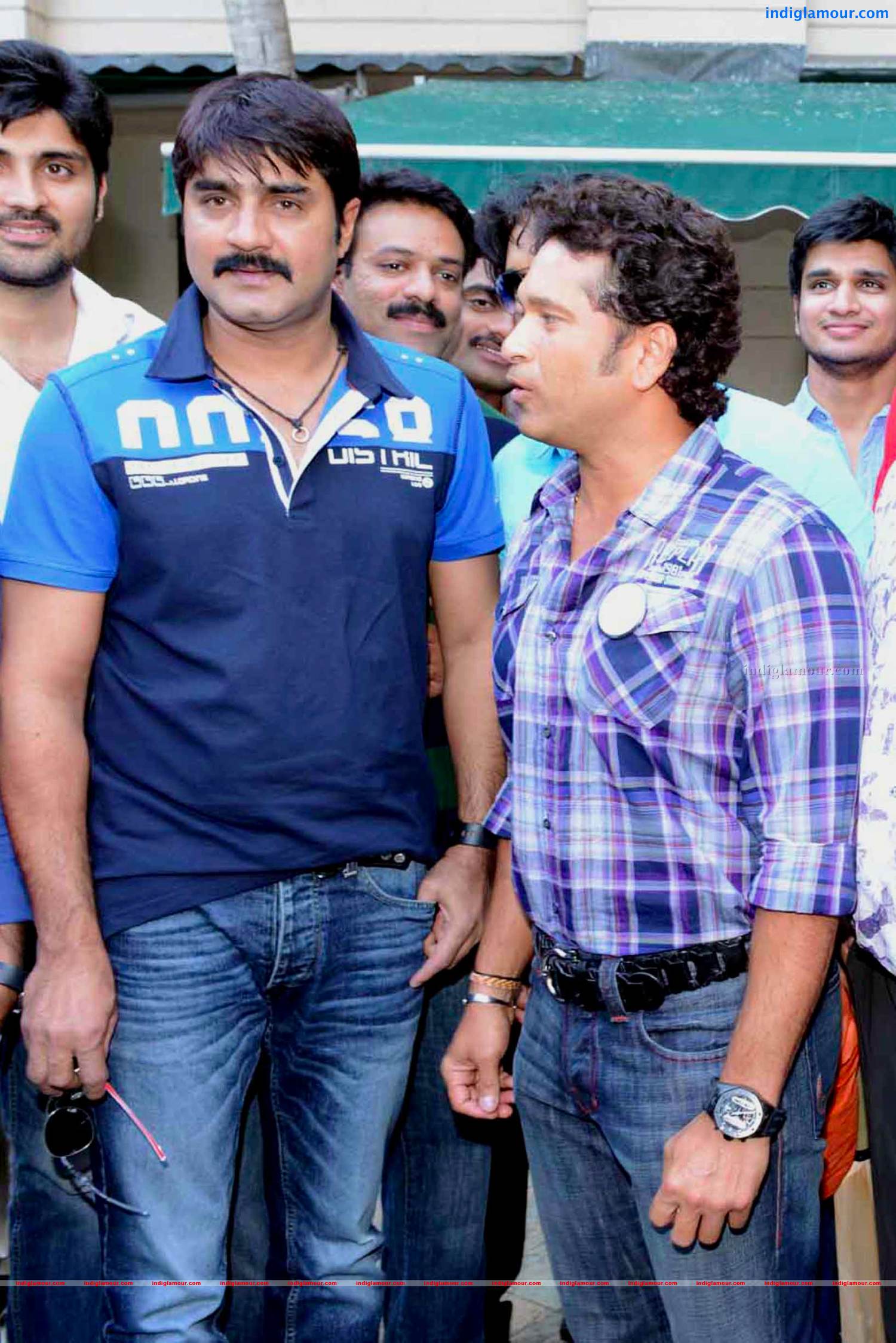 Telugu Warriors Team meet Mr.Sachin And Mr Laxman at ITC Kakatiya Event hd photo