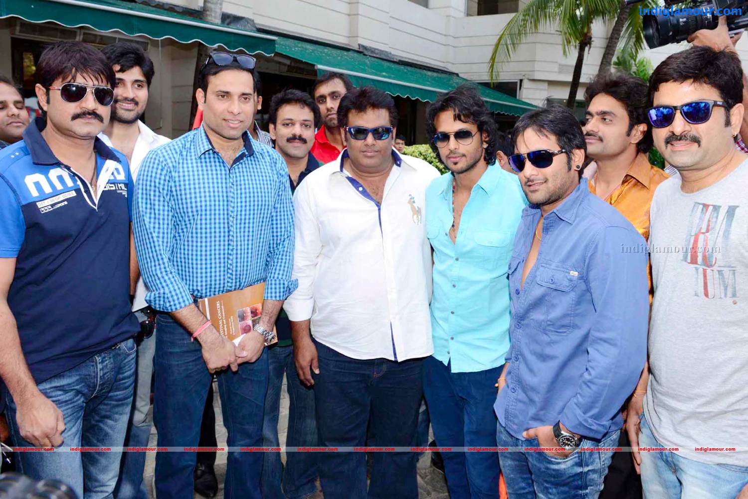 Telugu Warriors Team meet Mr.Sachin And Mr Laxman at ITC Kakatiya Event hd photo