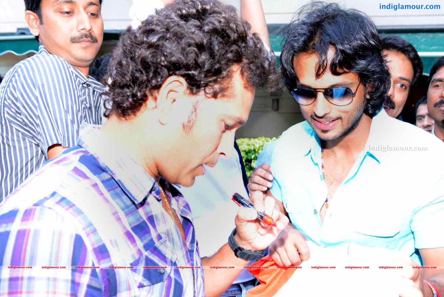 Telugu Warriors Team meet Mr.Sachin And Mr Laxman at ITC Kakatiya Event hd photo