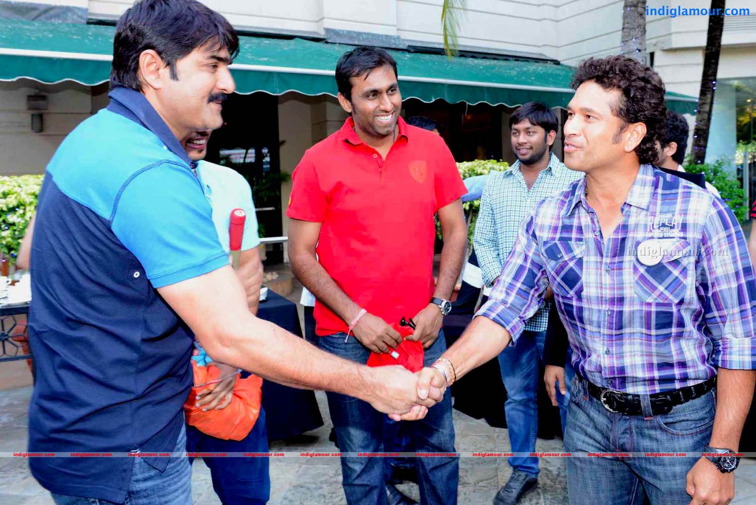 Telugu Warriors Team meet Mr.Sachin And Mr Laxman at ITC Kakatiya Event hd photo