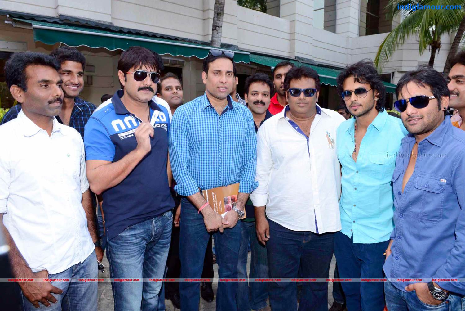 Telugu Warriors Team meet Mr.Sachin And Mr Laxman at ITC Kakatiya Event hd photo