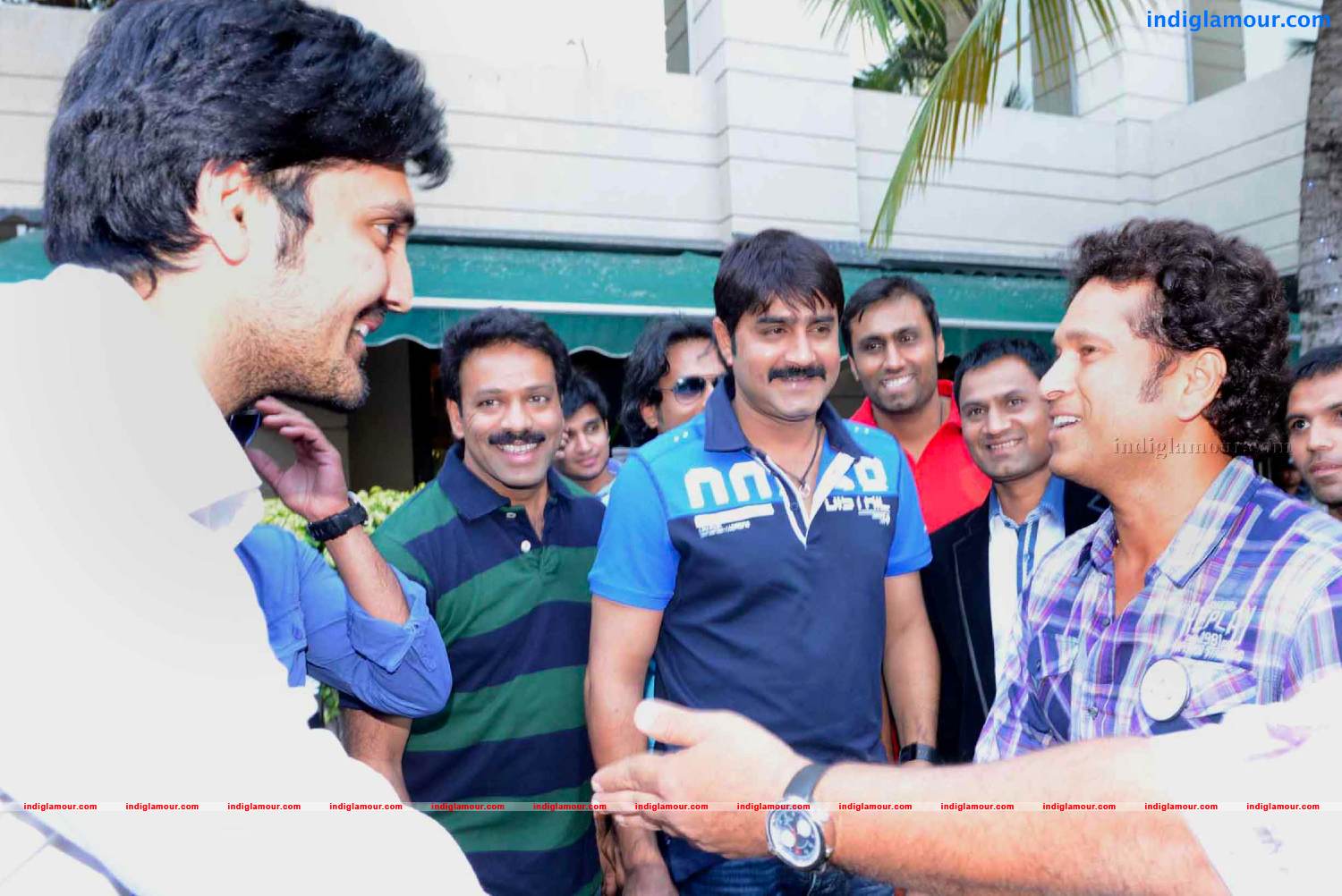 Telugu Warriors Team meet Mr.Sachin And Mr Laxman at ITC Kakatiya Event hd photo