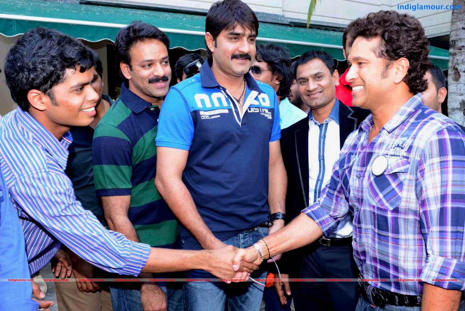 Telugu Warriors Team meet Mr.Sachin And Mr Laxman at ITC Kakatiya Event hd photo