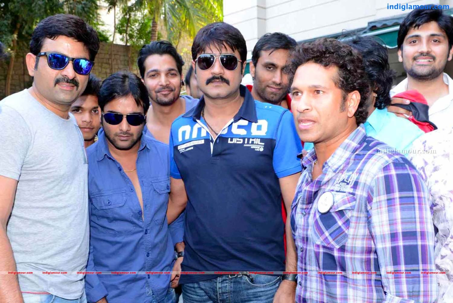 Telugu Warriors Team meet Mr.Sachin And Mr Laxman at ITC Kakatiya Event hd photo