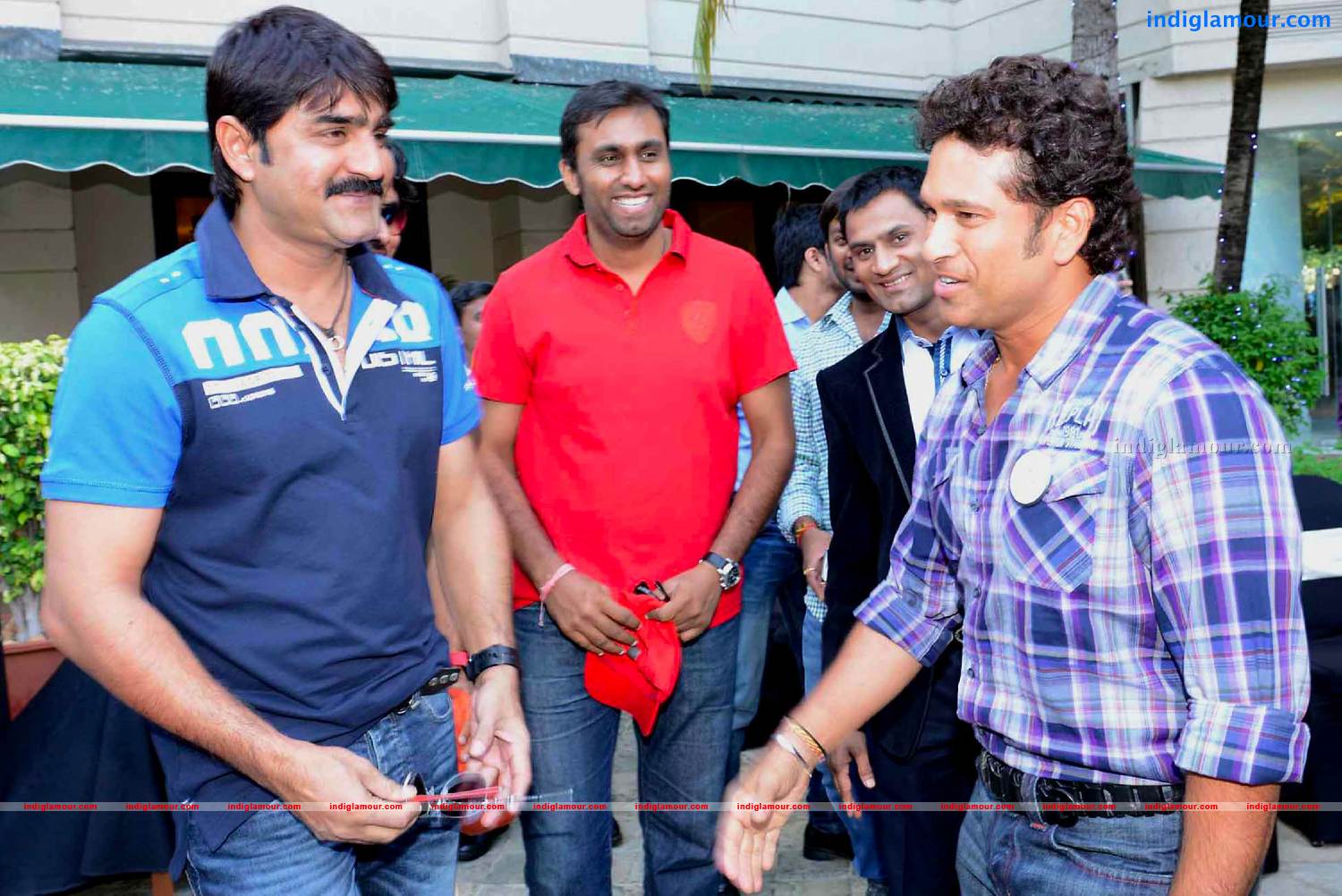 Telugu Warriors Team meet Mr.Sachin And Mr Laxman at ITC Kakatiya Event hd photo