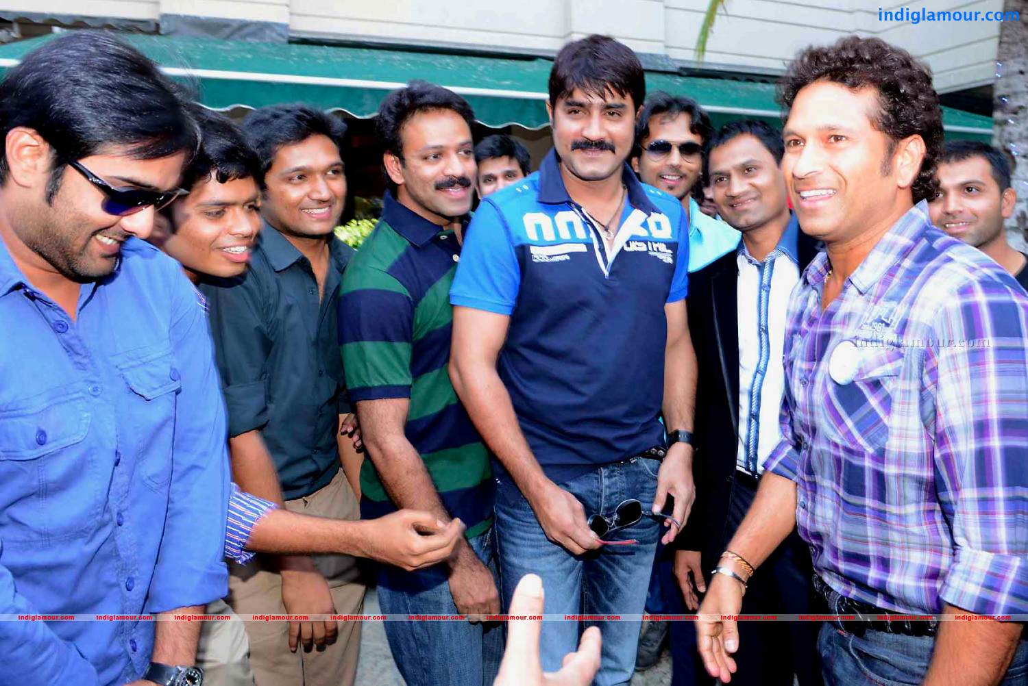 Telugu Warriors Team meet Mr.Sachin And Mr Laxman at ITC Kakatiya Event hd photo