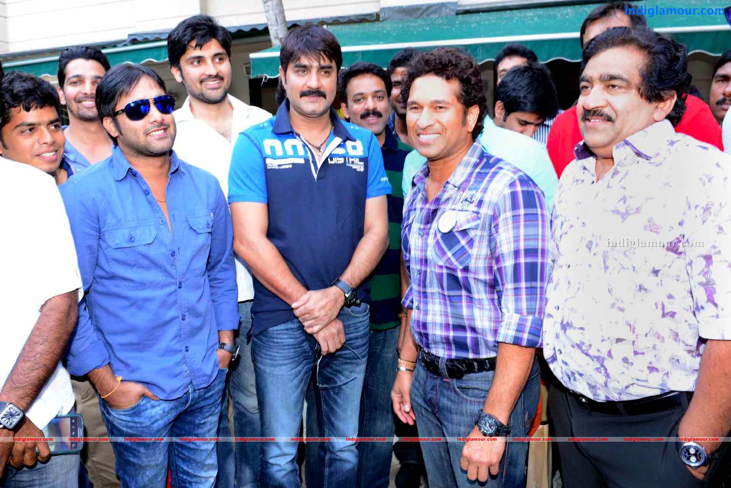 Telugu Warriors Team meet Mr.Sachin And Mr Laxman at ITC Kakatiya Event hd photo