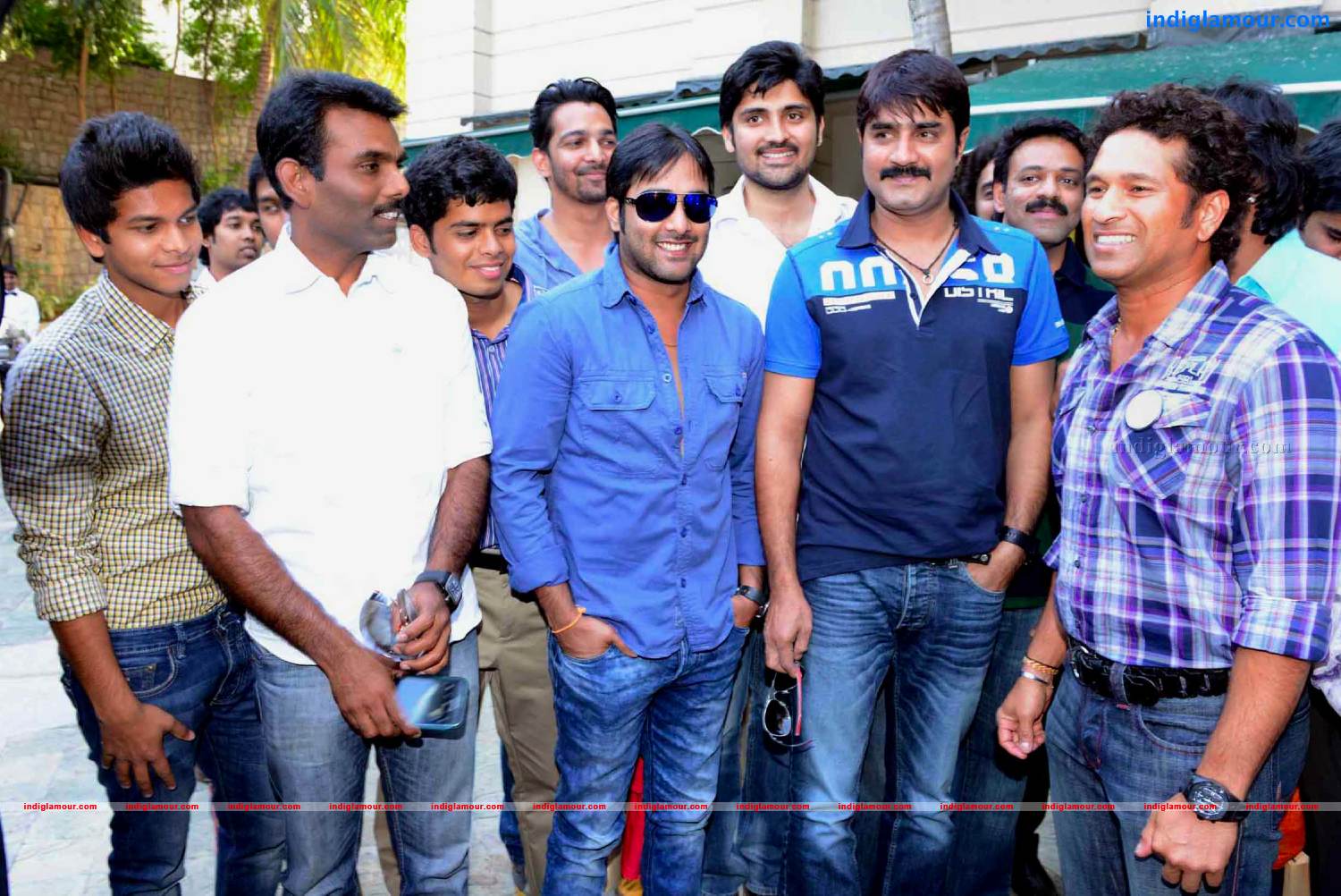 Telugu Warriors Team meet Mr.Sachin And Mr Laxman at ITC Kakatiya Event hd photo