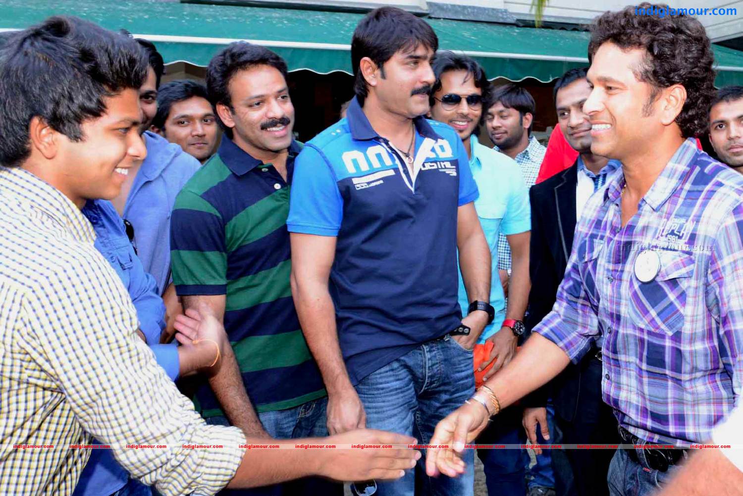 Telugu Warriors Team meet Mr.Sachin And Mr Laxman at ITC Kakatiya Event hd photo