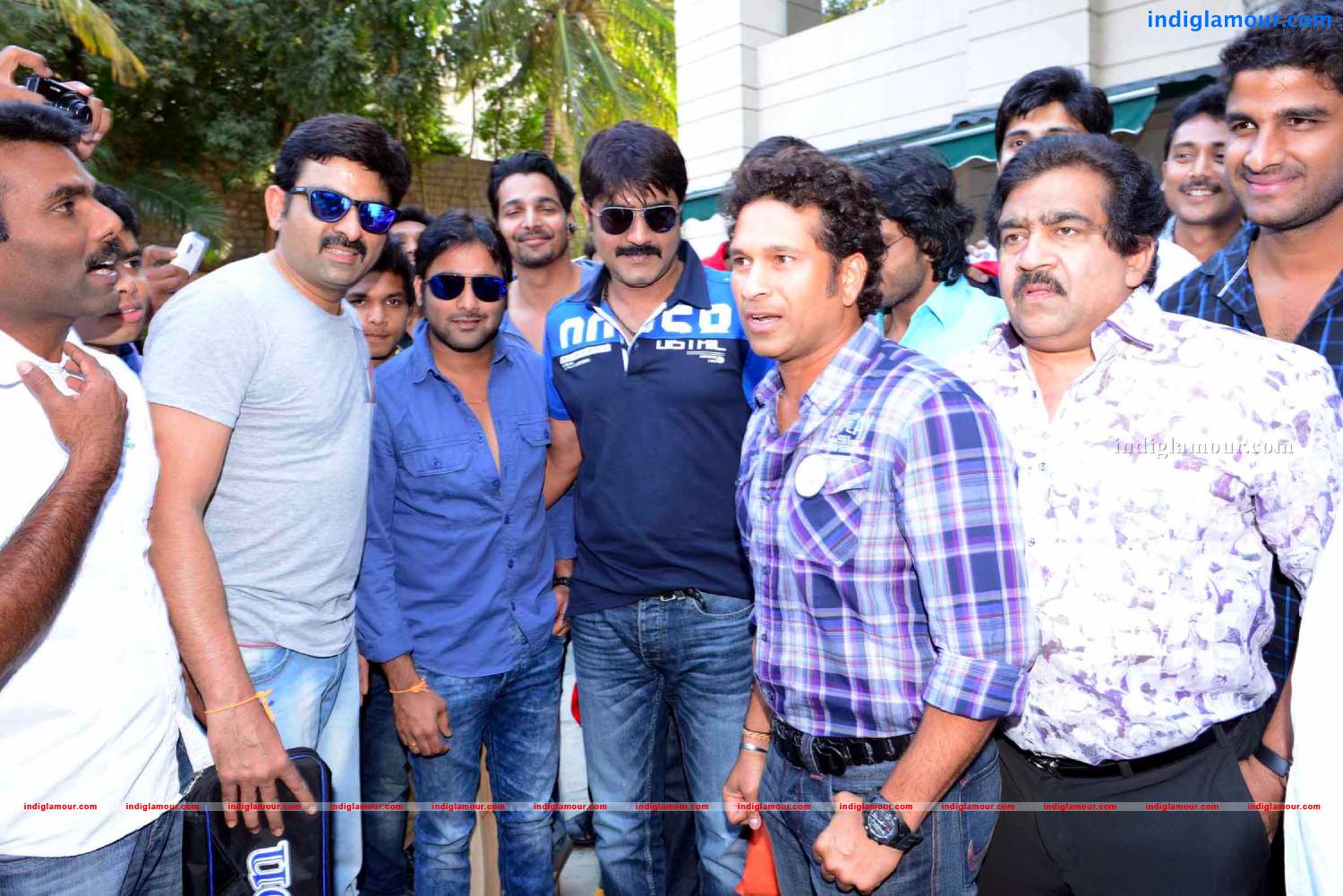 Telugu Warriors Team meet Mr.Sachin And Mr Laxman at ITC Kakatiya Event hd photo