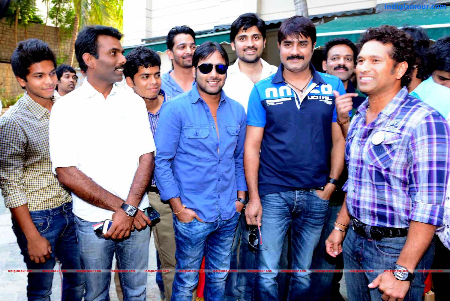 Telugu Warriors Team meet Mr.Sachin And Mr Laxman at ITC Kakatiya Event hd photo