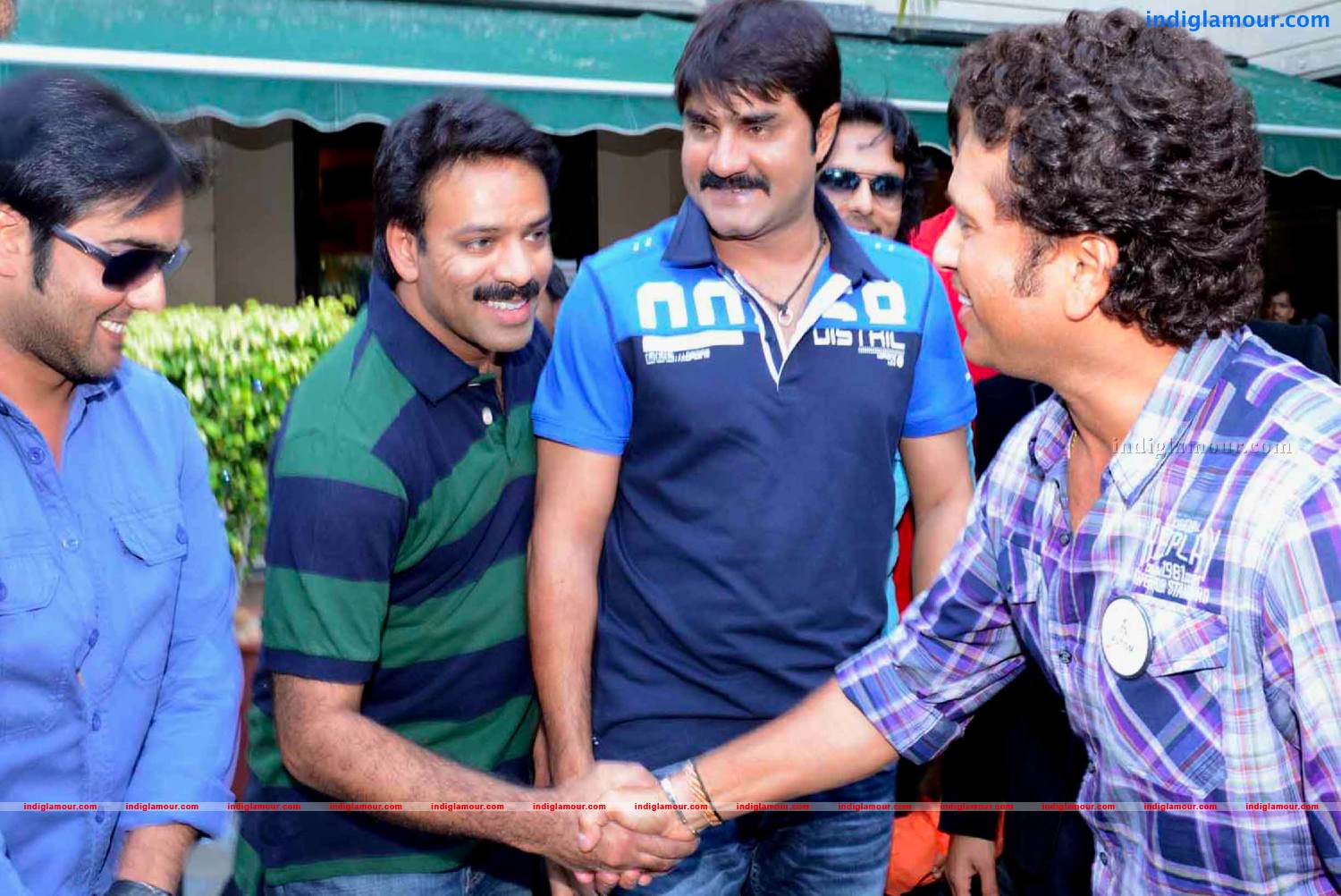 Telugu Warriors Team meet Mr.Sachin And Mr Laxman at ITC Kakatiya Event hd photo