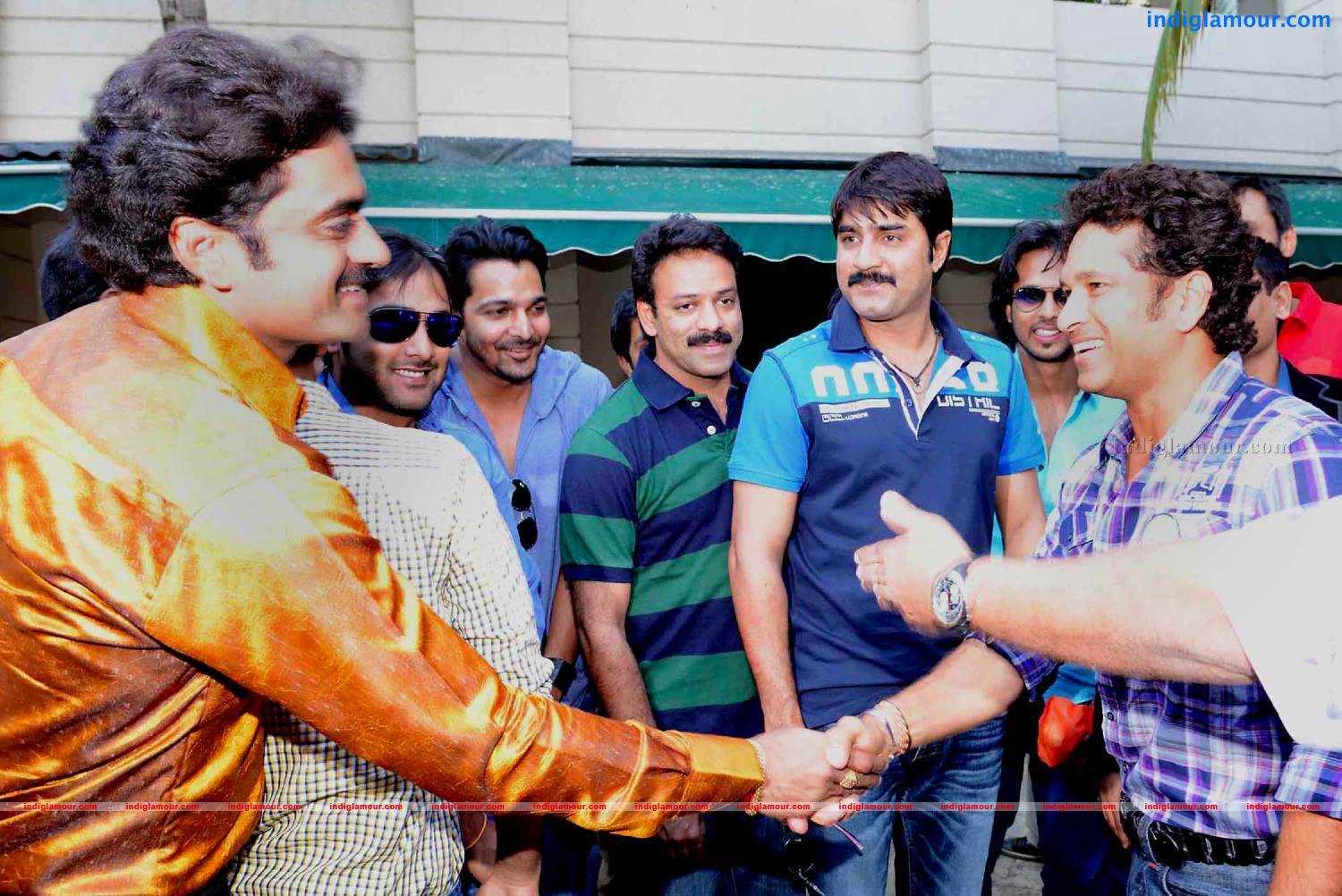 Telugu Warriors Team meet Mr.Sachin And Mr Laxman at ITC Kakatiya Event hd photo