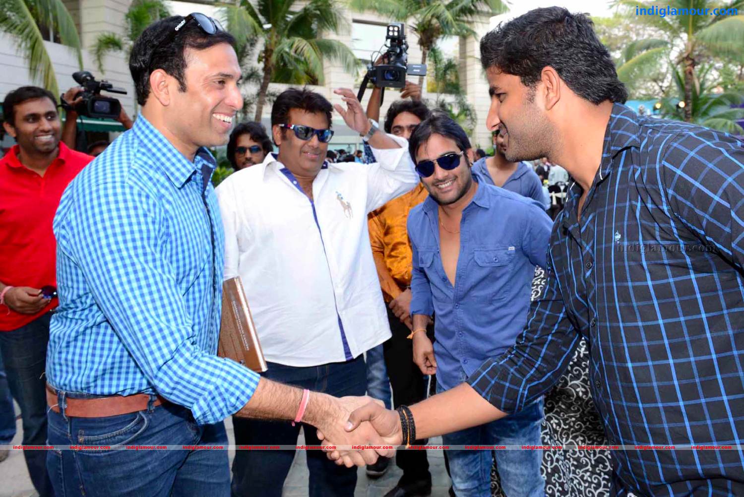 Telugu Warriors Team meet Mr.Sachin And Mr Laxman at ITC Kakatiya Event hd photo