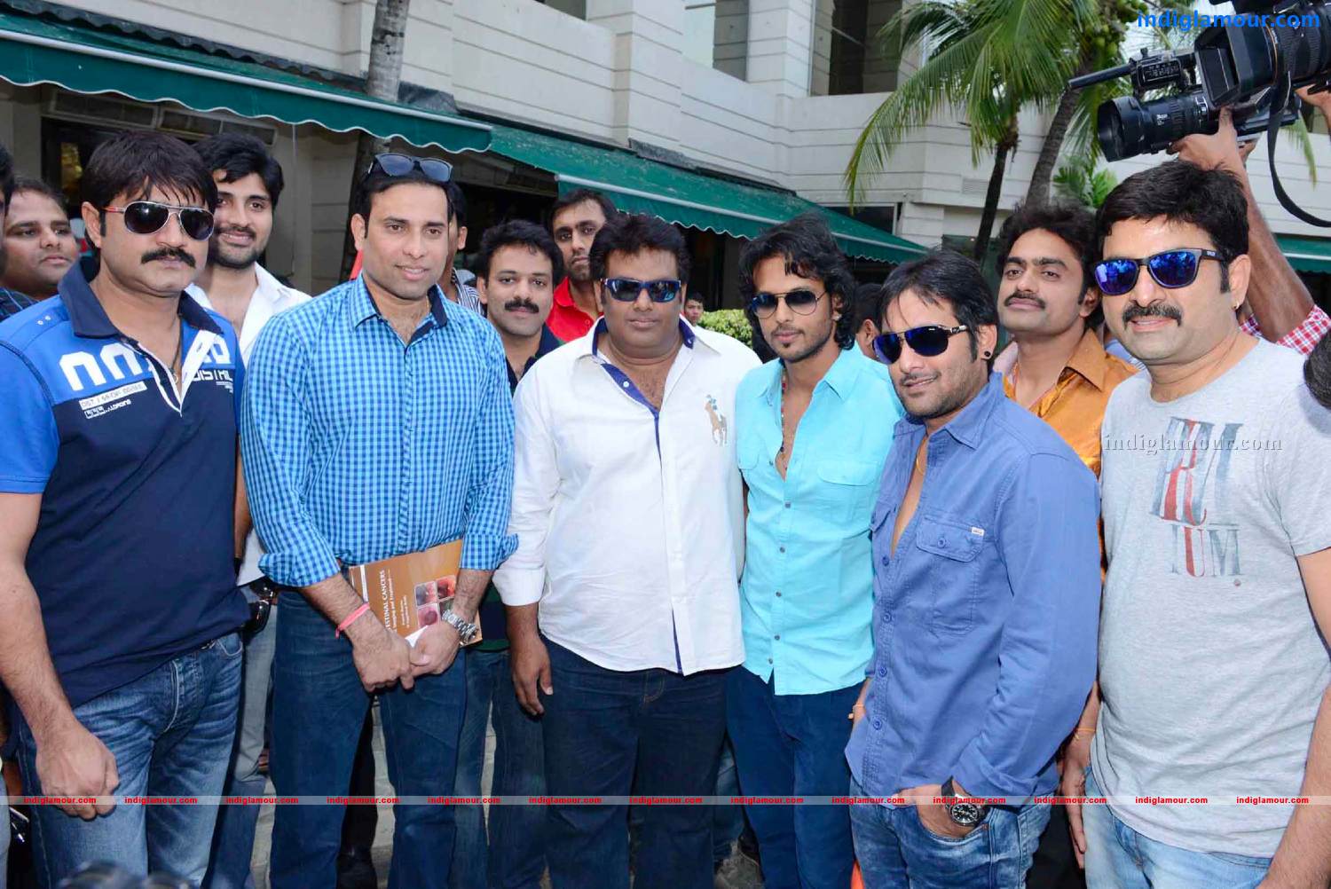 Telugu Warriors Team meet Mr.Sachin And Mr Laxman at ITC Kakatiya Event hd photo
