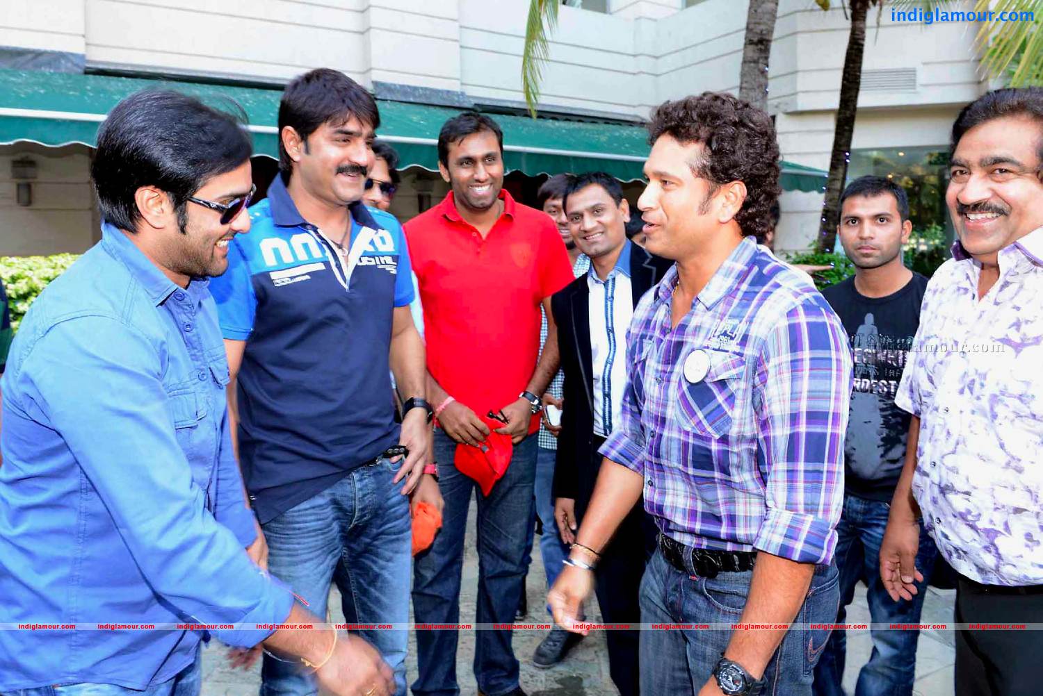 Telugu Warriors Team meet Mr.Sachin And Mr Laxman at ITC Kakatiya Event hd photo