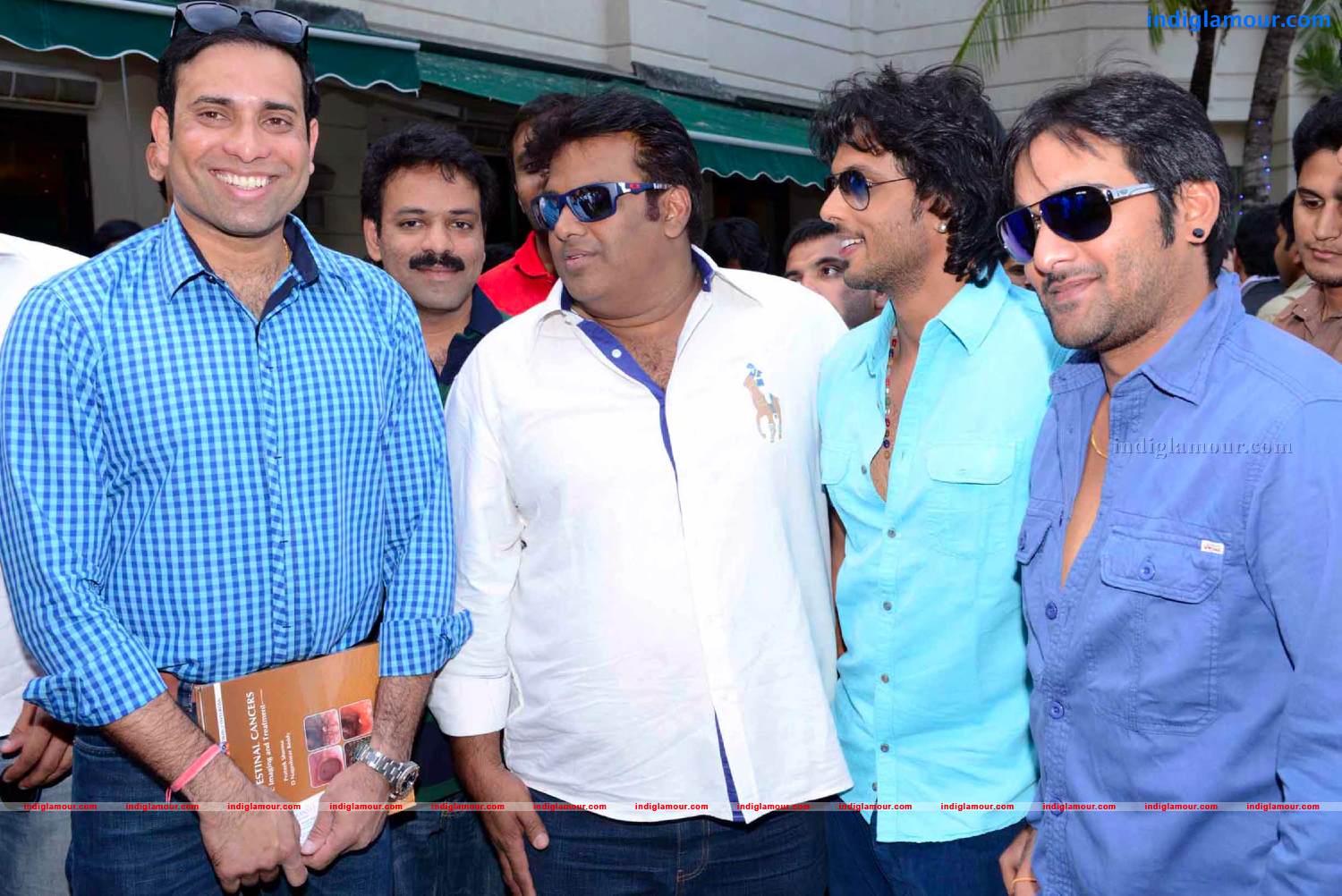 Telugu Warriors Team meet Mr.Sachin And Mr Laxman at ITC Kakatiya Event hd photo