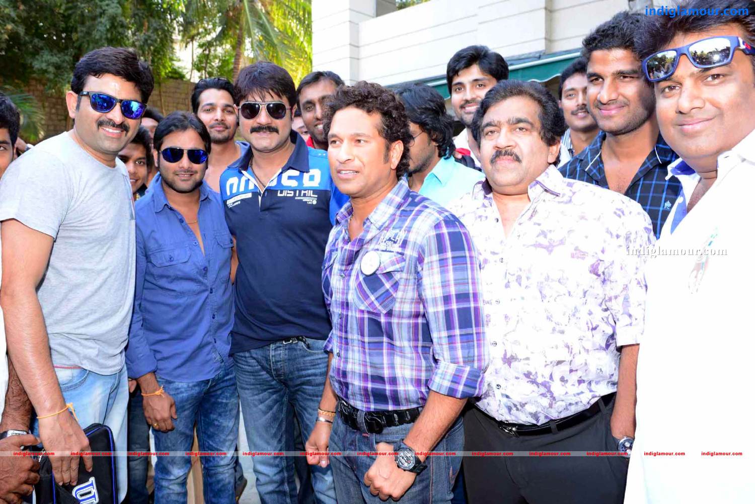 Telugu Warriors Team meet Mr.Sachin And Mr Laxman at ITC Kakatiya Event hd photo