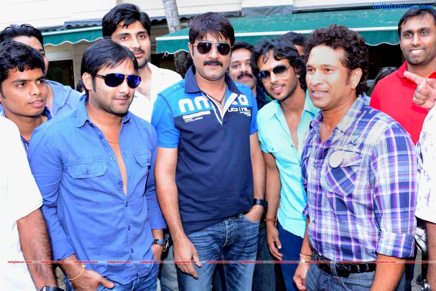 Telugu Warriors Team meet Mr.Sachin And Mr Laxman at ITC Kakatiya Event hd photo