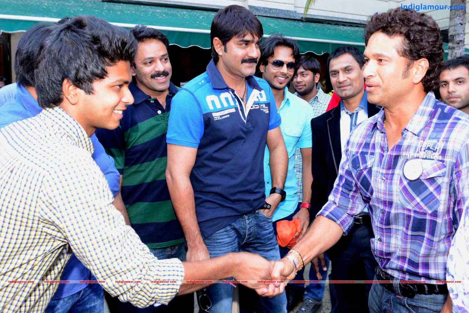 Telugu Warriors Team meet Mr.Sachin And Mr Laxman at ITC Kakatiya Event hd photo