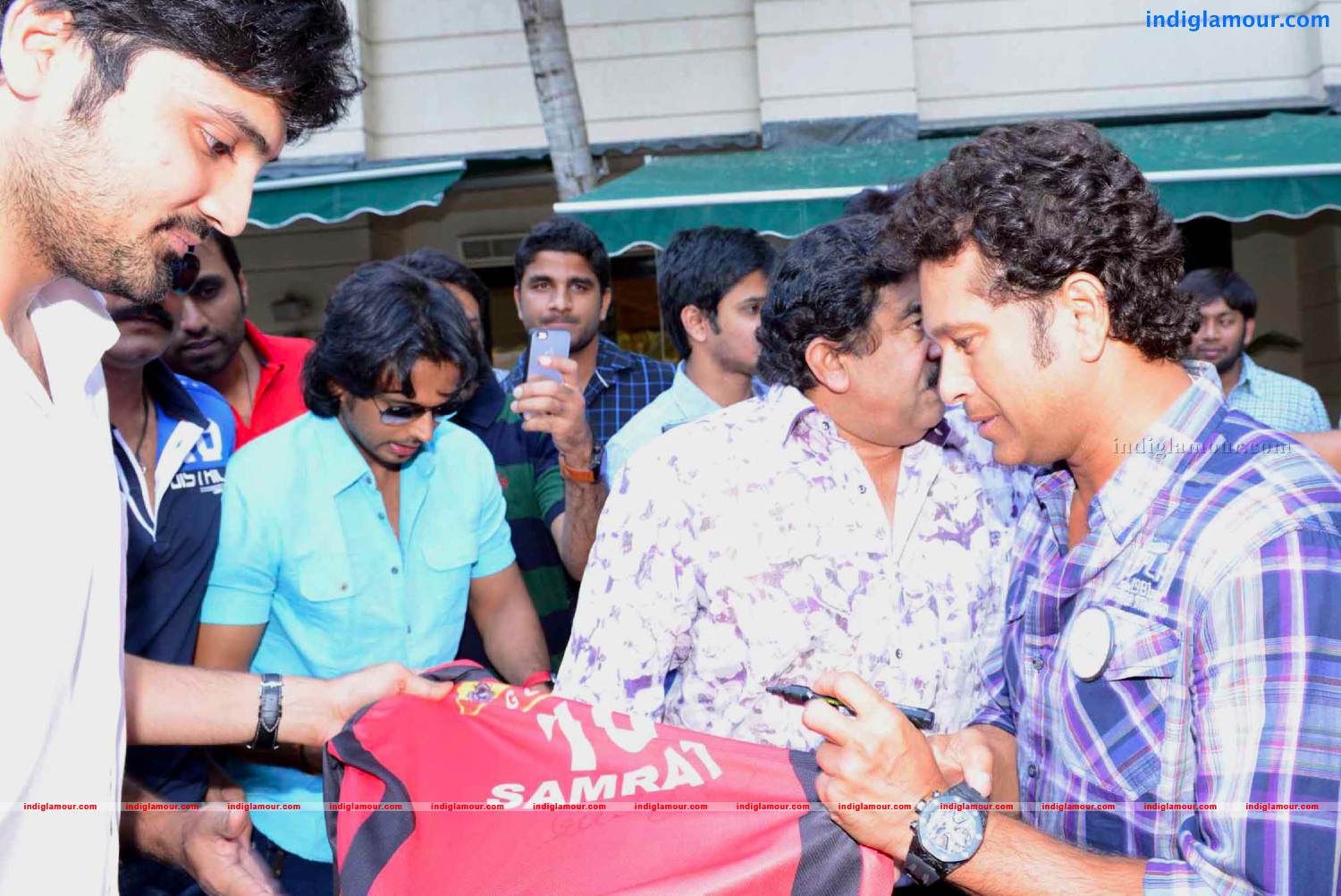 Telugu Warriors Team meet Mr.Sachin And Mr Laxman at ITC Kakatiya Event hd photo