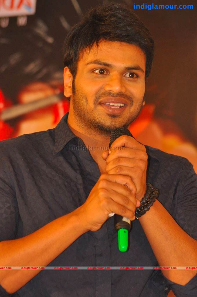 Gundello Godari Movie Platinum Disc Function Event hd photo