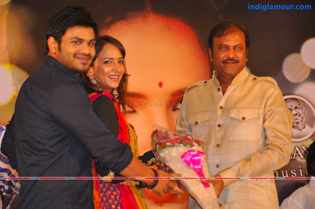 Gundello Godari Movie Platinum Disc Function Event hd photo