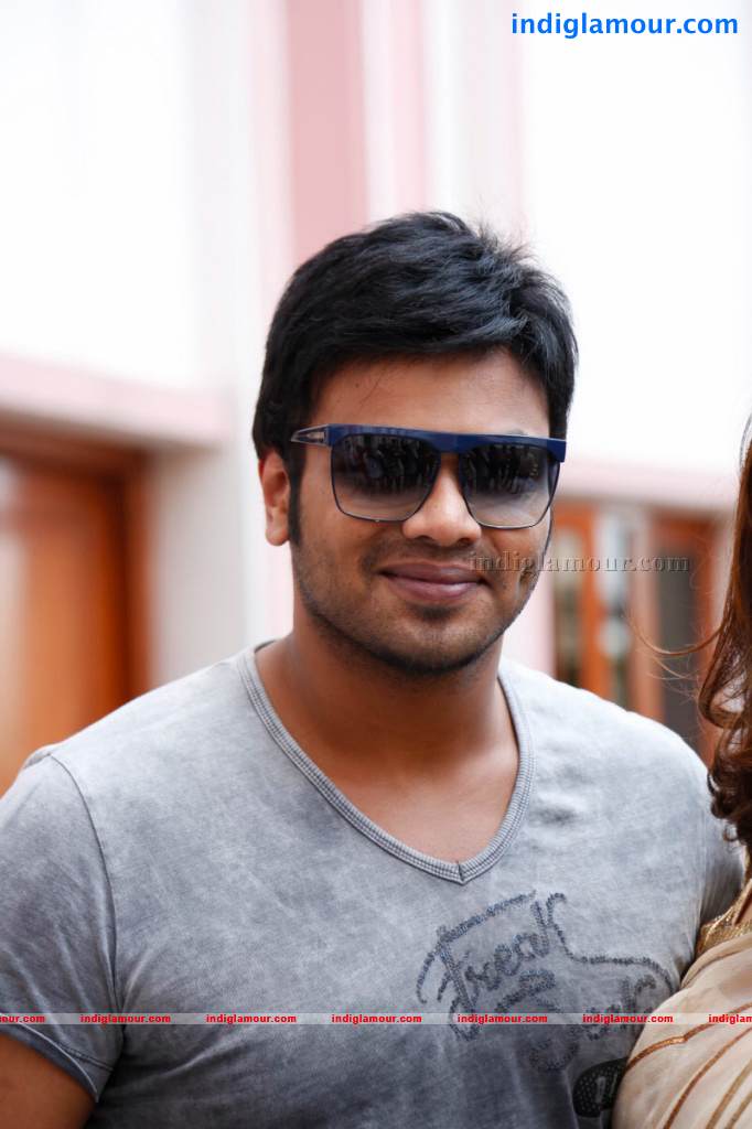 Gundello Godari Movie Success Meet Event hd photo