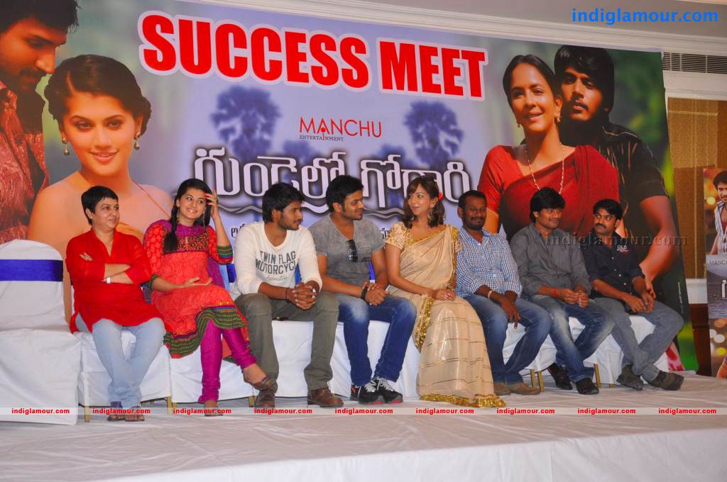 Gundello Godari Movie Success Meet Event hd photo