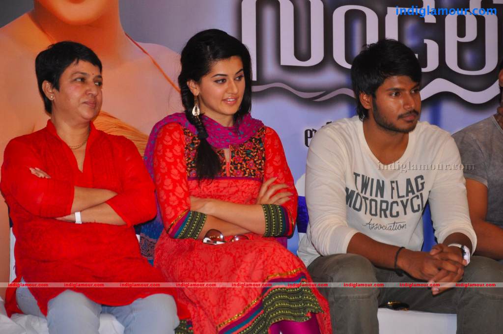 Gundello Godari Movie Success Meet Event hd photo