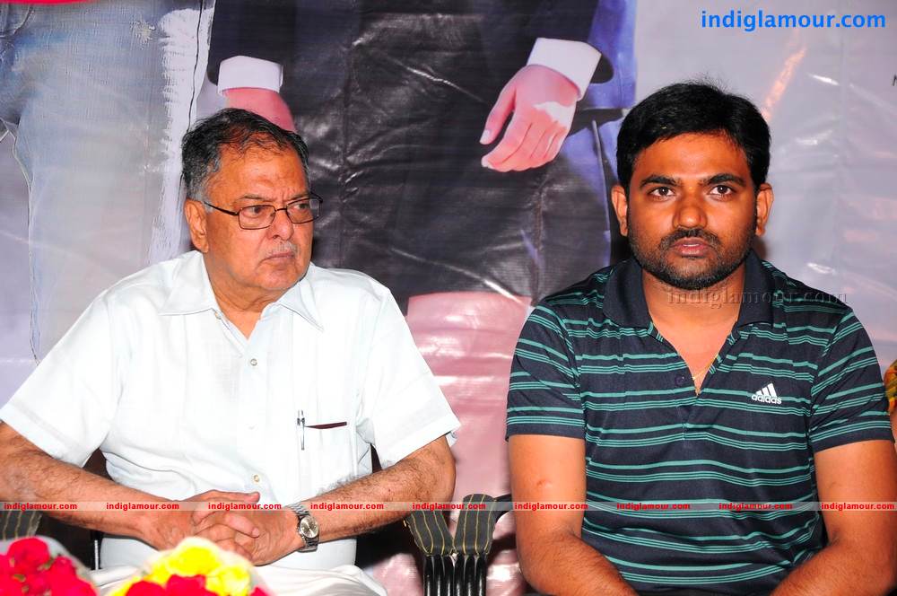Prema Katha Chithram Movie Press Meet Event hd photo