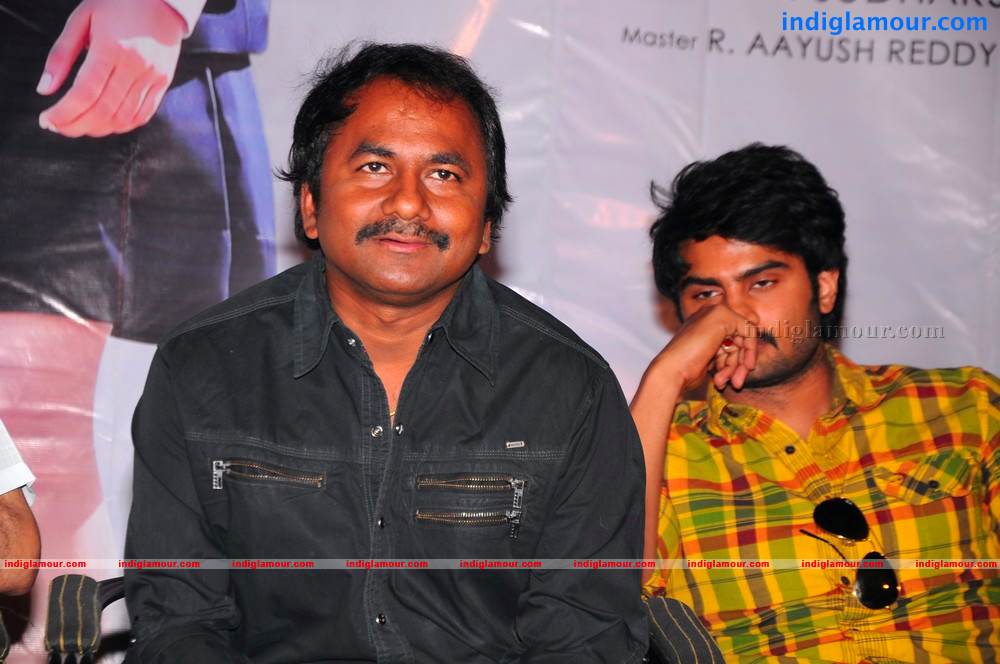 Prema Katha Chithram Movie Press Meet Event hd photo