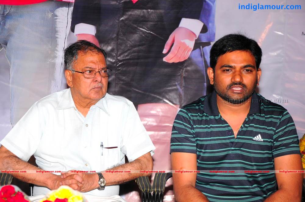 Prema Katha Chithram Movie Press Meet Event hd photo