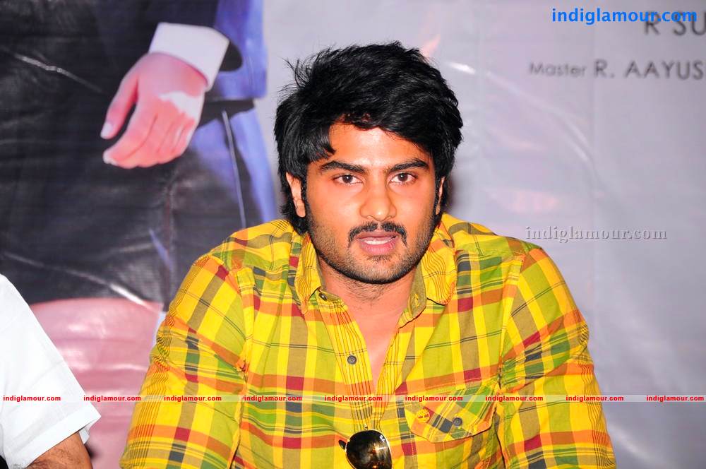 Prema Katha Chithram Movie Press Meet Event hd photo