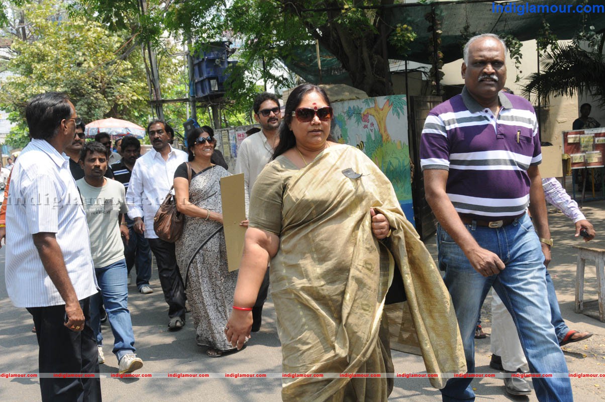 Against Dubbing Serials Darna Event hd photo