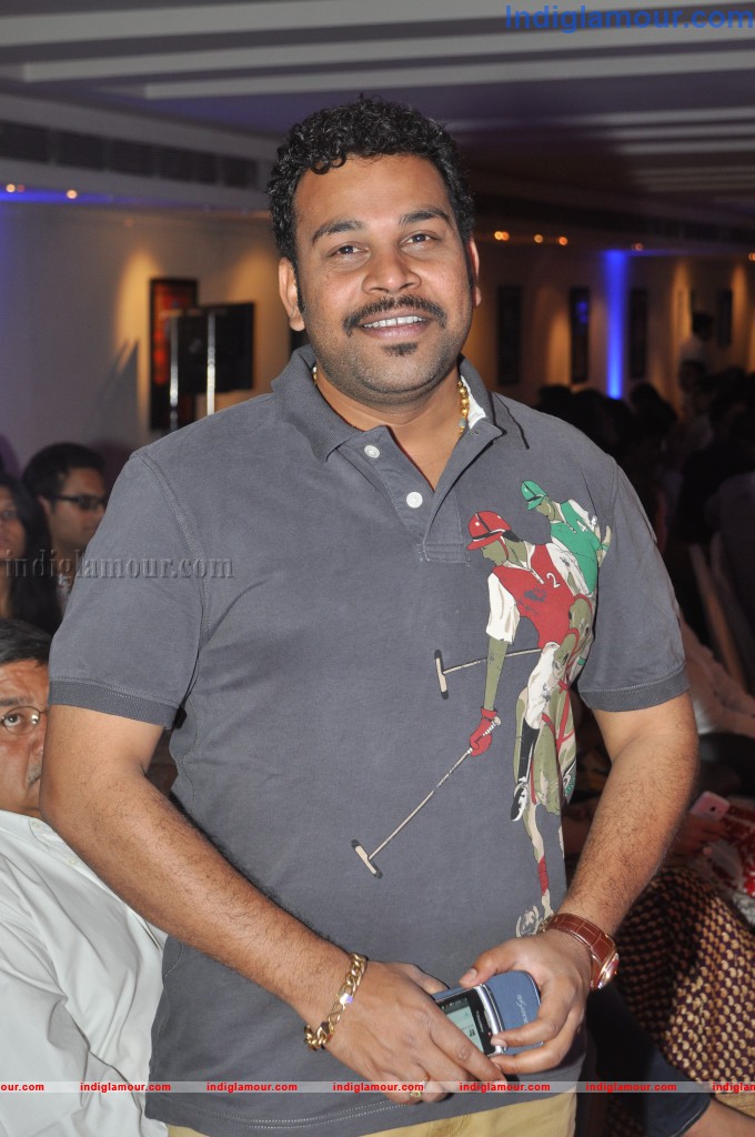 Celebs at Muse Art Gallery Event hd photo