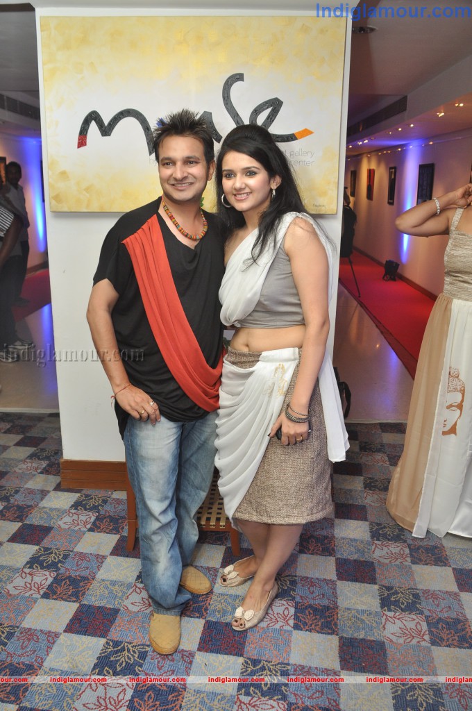 Celebs at Muse Art Gallery Event hd photo